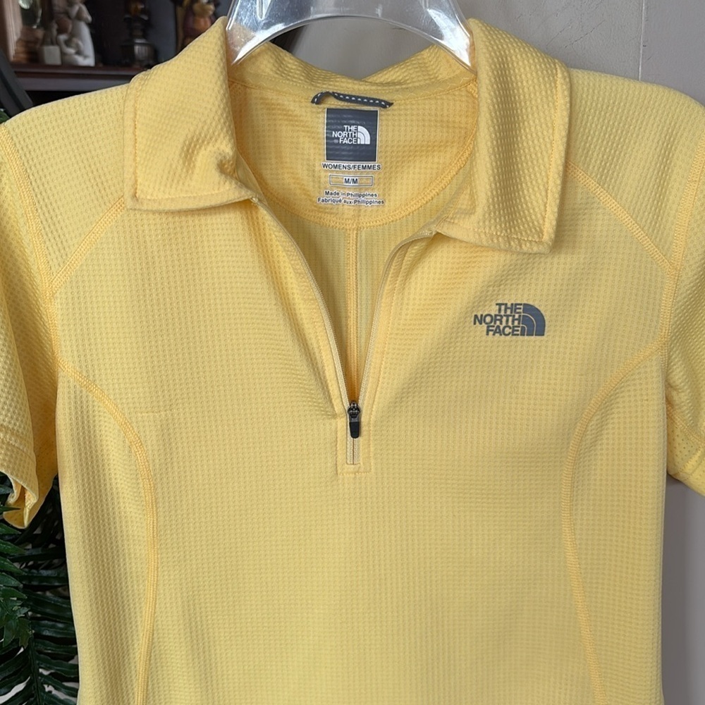 The North Face Vapor Wick Yellow Quarter Zip Short Sleeved Polo Top Golf Shirt - Picture 2 of 14